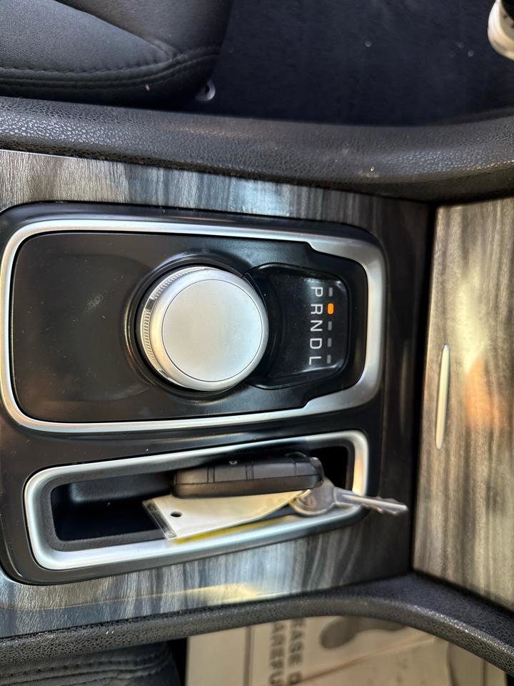 Used 2021 Chrysler 300 Touring w/ Sport Appearance Package image 23