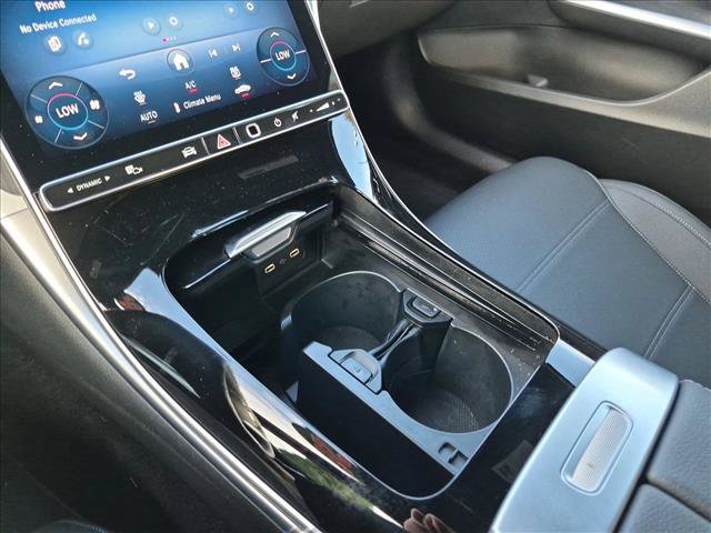 Certified 2026 Mercedes-Benz C 300 4MATIC Sedan image 11