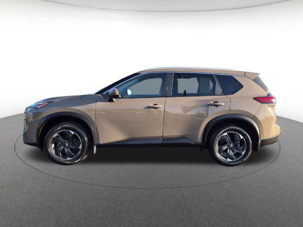 Used 2024 Nissan Rogue SV w/ SV Premium Package AWD/4WD image 8
