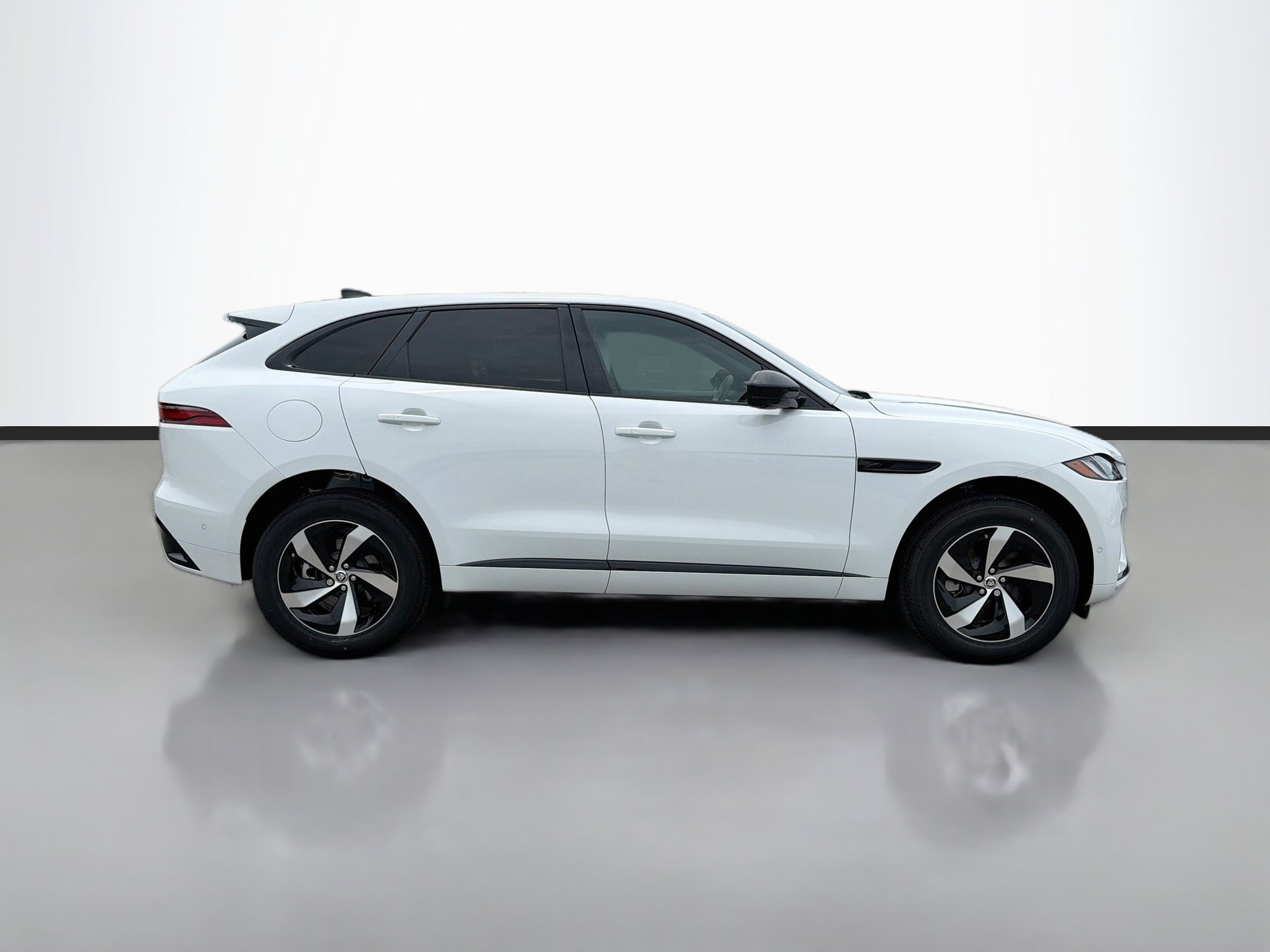 New 2026 Jaguar F-PACE R-Dynamic S AWD/4WD image 6