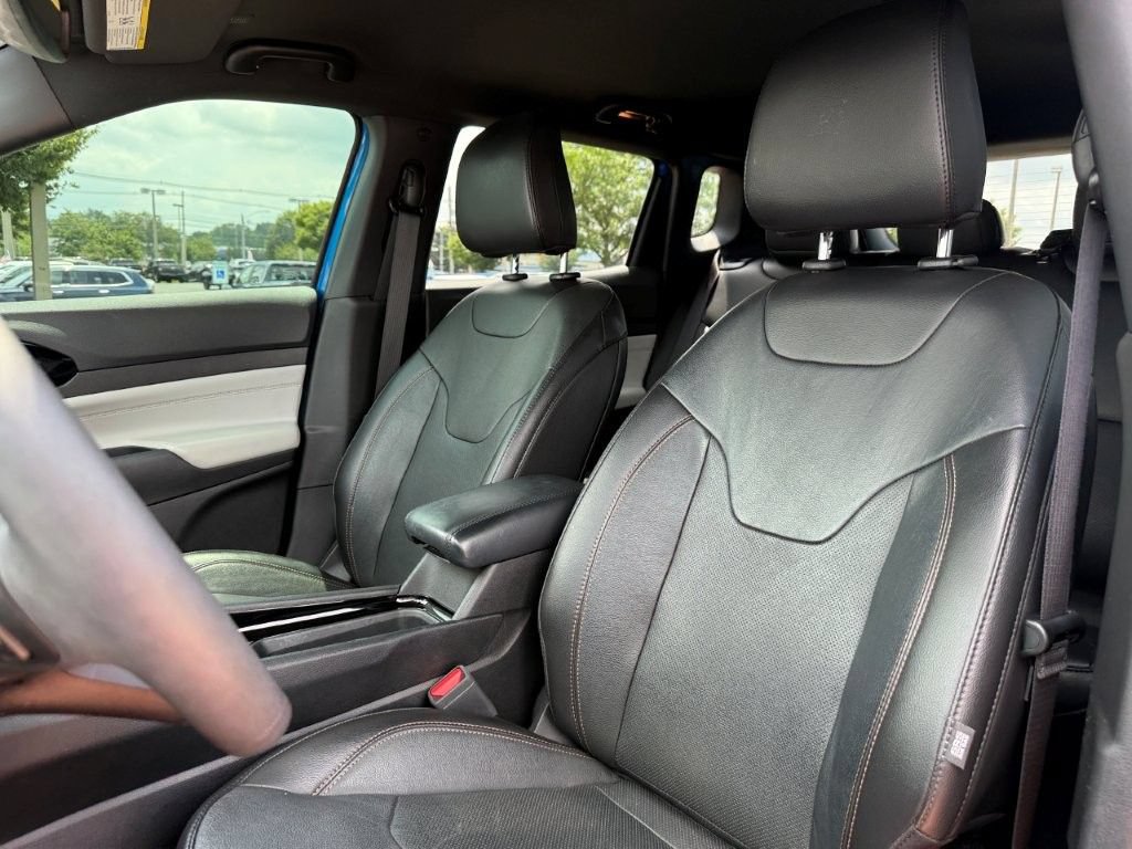 Used 2023 Jeep Compass Limited AWD/4WD image 14