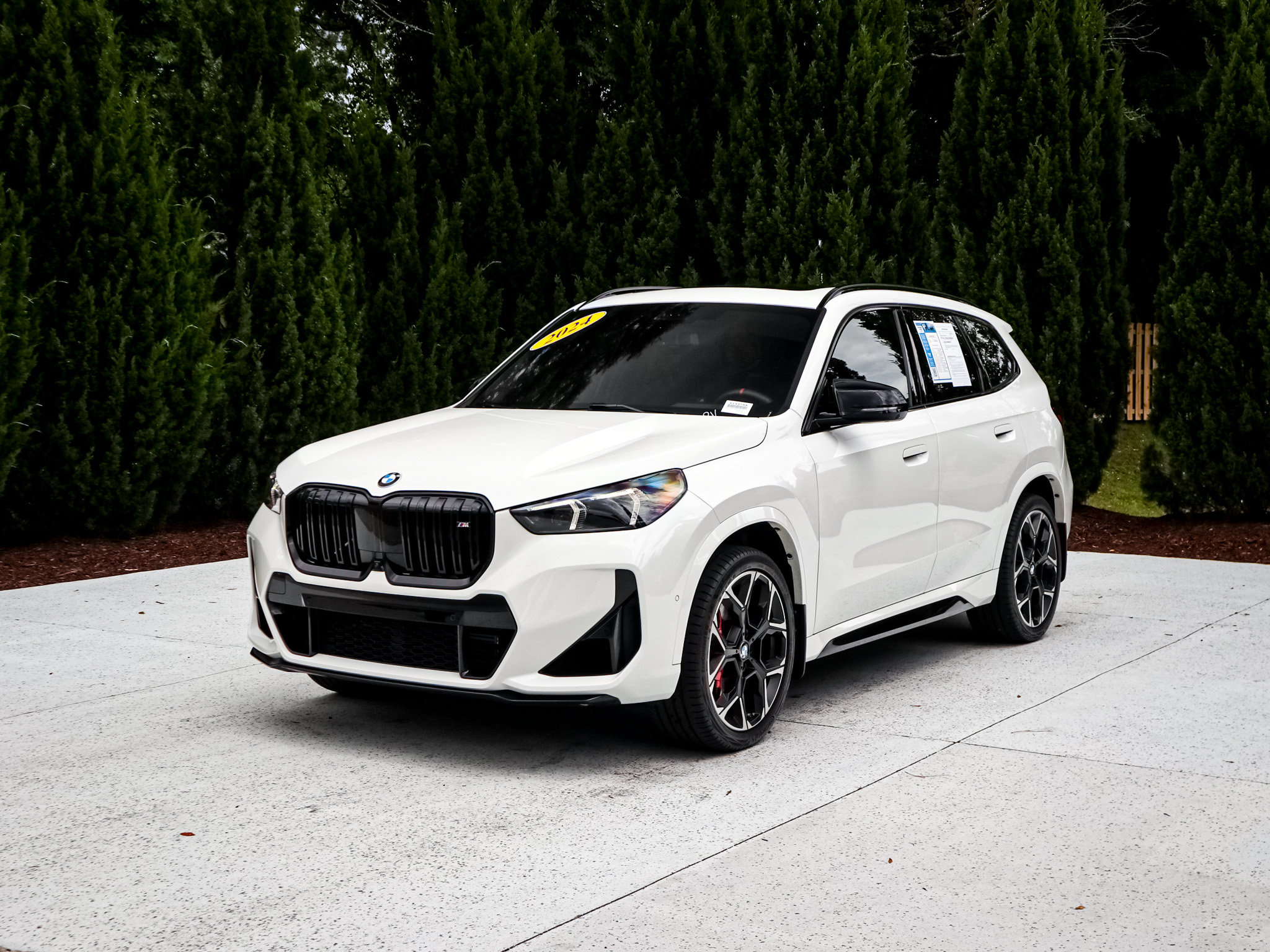 Used 2024 BMW X1 M35i w/ Premium Package AWD/4WD image 5