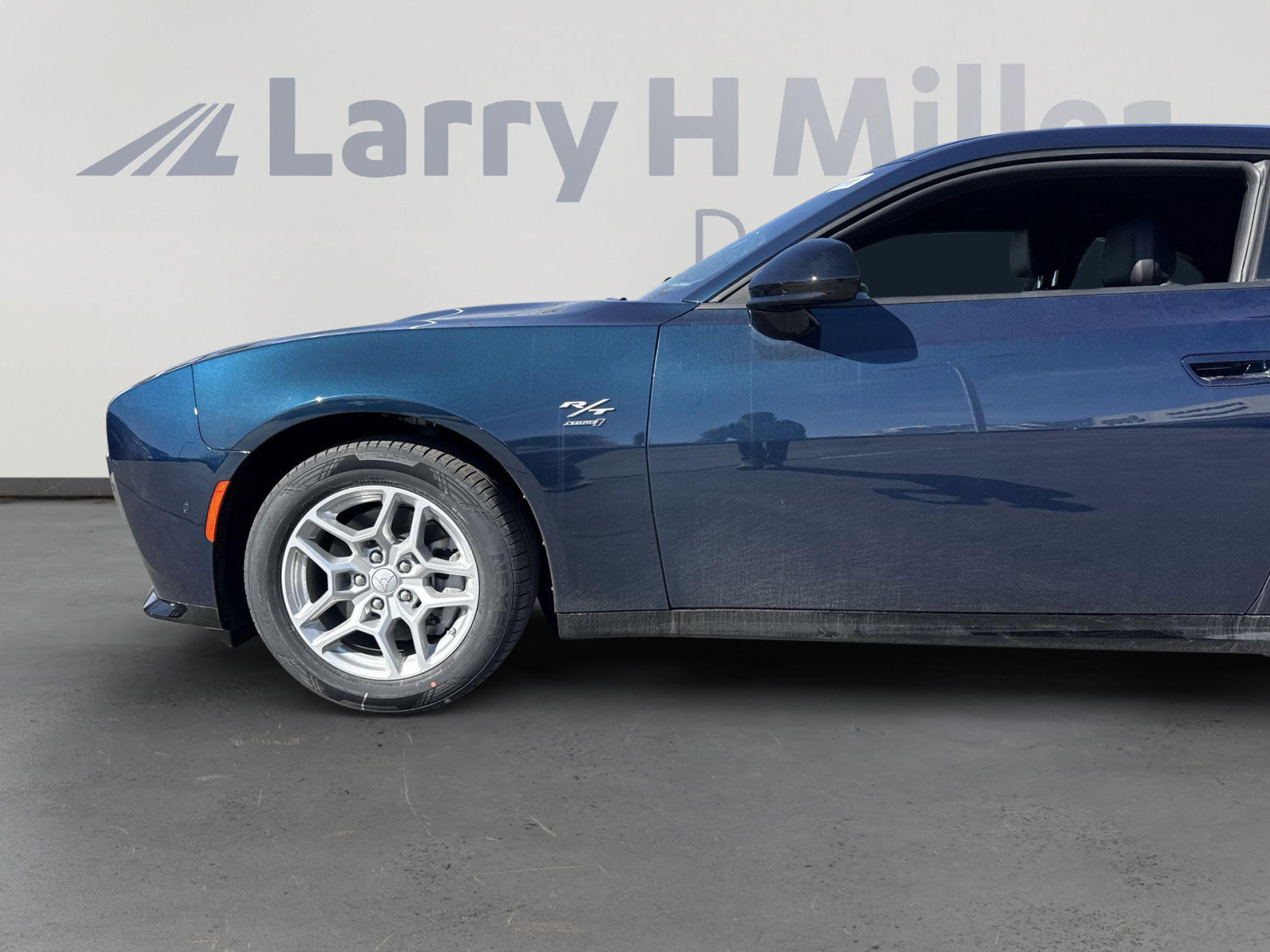New 2025 Dodge Charger R/T w/ Quick Order Package 25M R/T image 10
