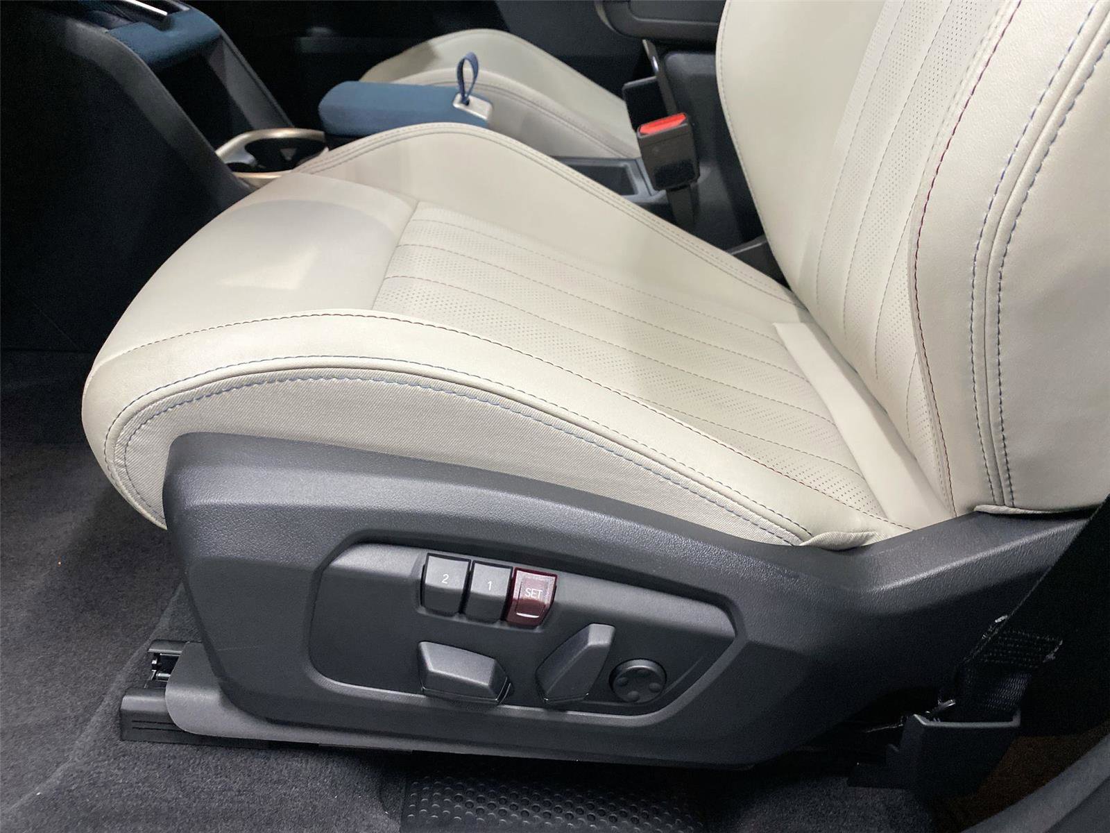 Certified 2025 MINI Cooper Countryman S image 18