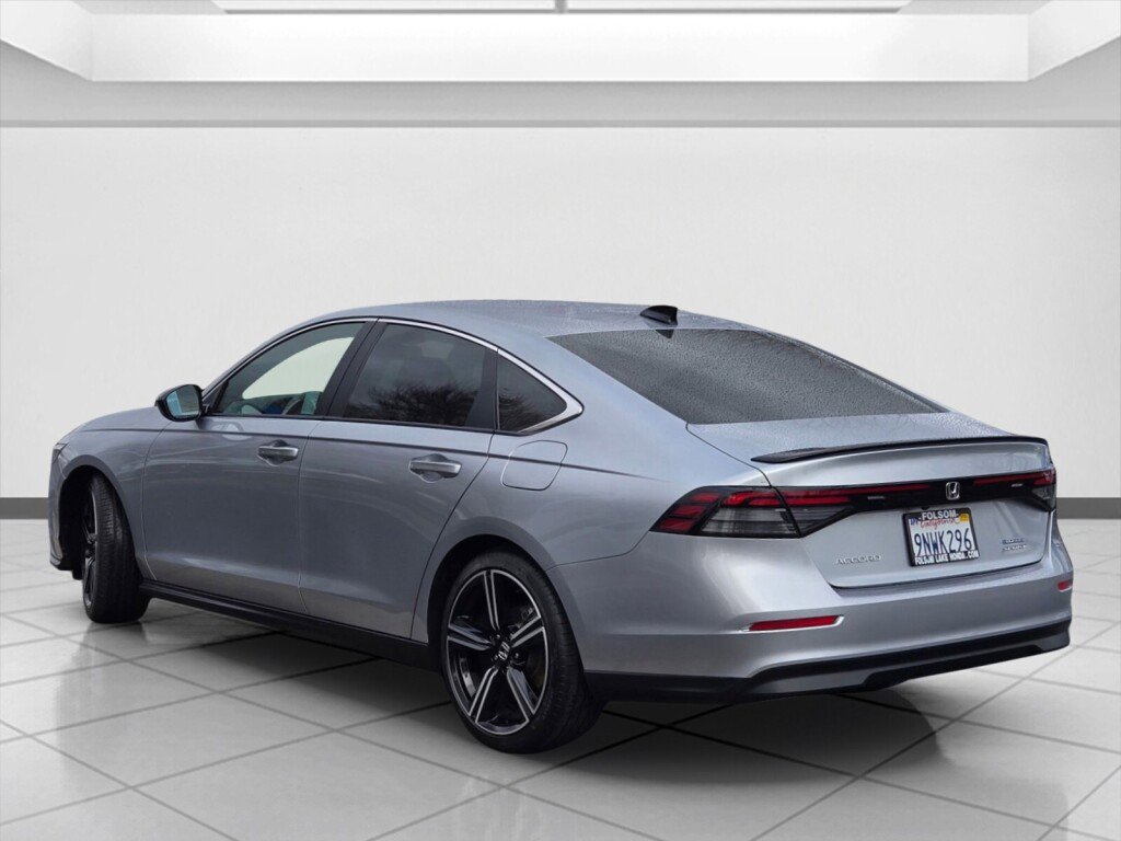 Certified 2024 Honda Accord Sport image 7