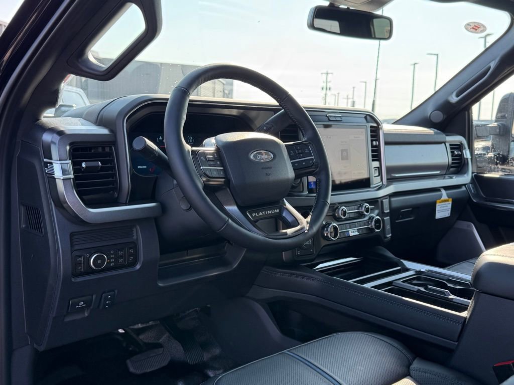 New 2026 Ford F250 4x4 Crew Cab Super Duty image 4