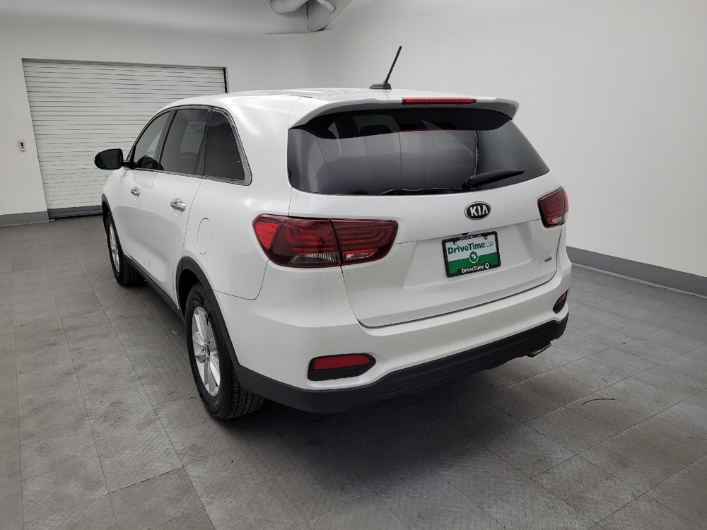 Used 2020 Kia Sorento LX image 5