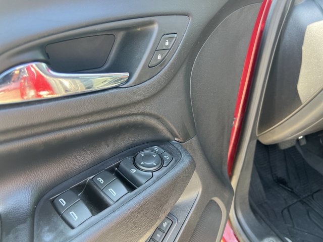 Used 2020 Chevrolet Equinox Premier FWD image 24