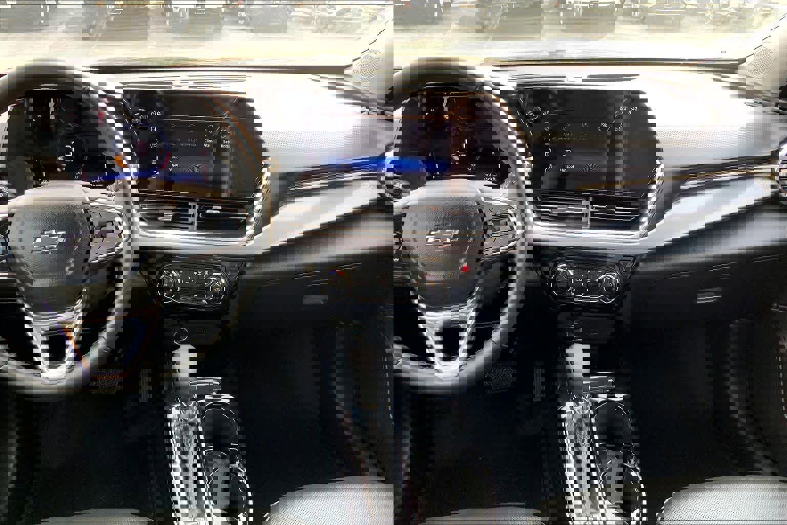 Used 2025 Chevrolet Trax ACTIV w/ Driver Confidence Package FWD image 7