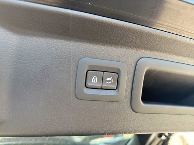 Used 2024 MAZDA CX-50 AWD 2.5 S w/ Preferred Package image 15