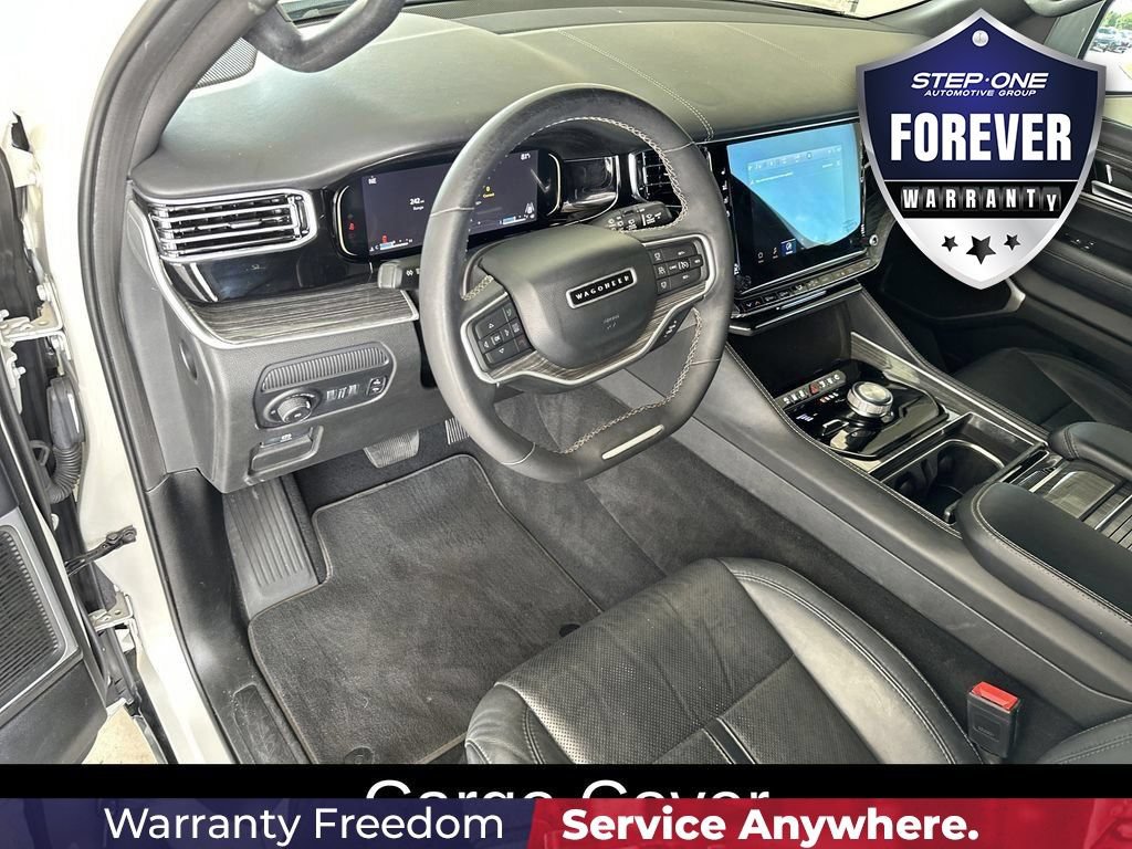 Used 2022 Jeep Wagoneer Series II w/ Premium Group I AWD/4WD image 15
