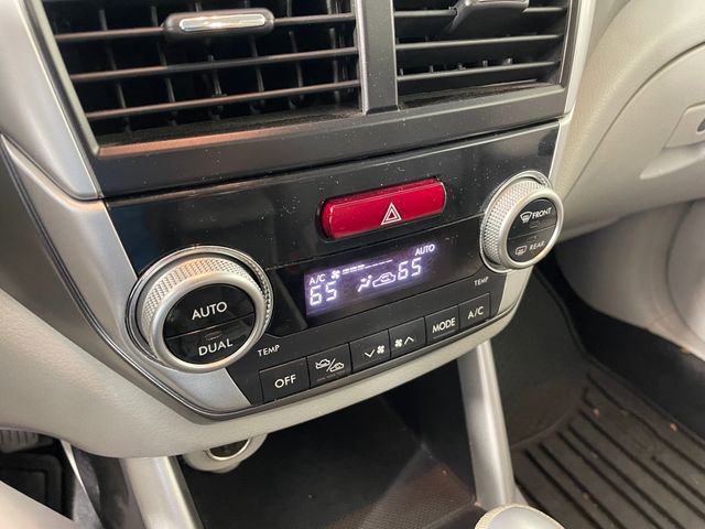 Used 2012 Subaru Forester 2.5X Touring AWD/4WD image 8