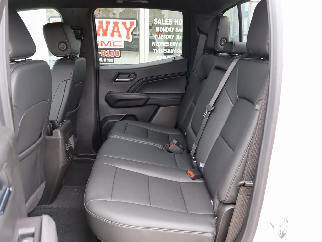 New 2026 GMC Canyon Elevation w/ Convenience Package image 25