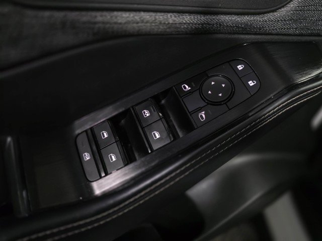 Used 2022 Nissan Rogue SV image 28