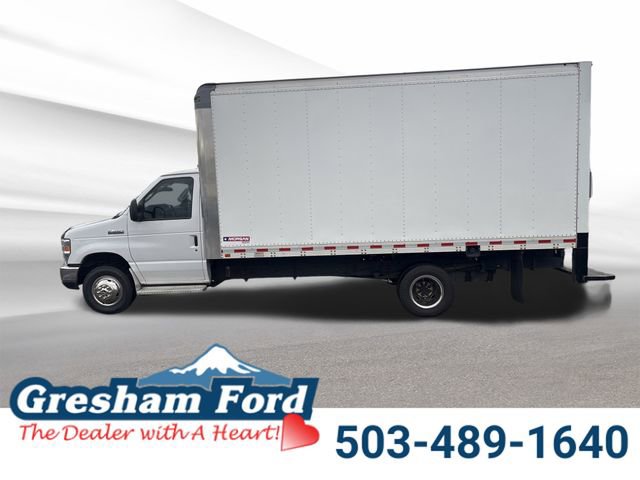 Used 2019 Ford E-450 and Econoline 450 Super Duty w/ Power Windows & Locks Group image 3