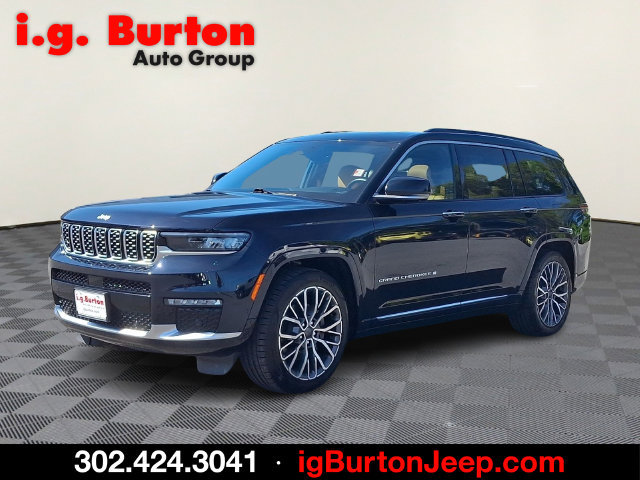 Used 2024 Jeep Grand Cherokee L Summit AWD/4WD image 3