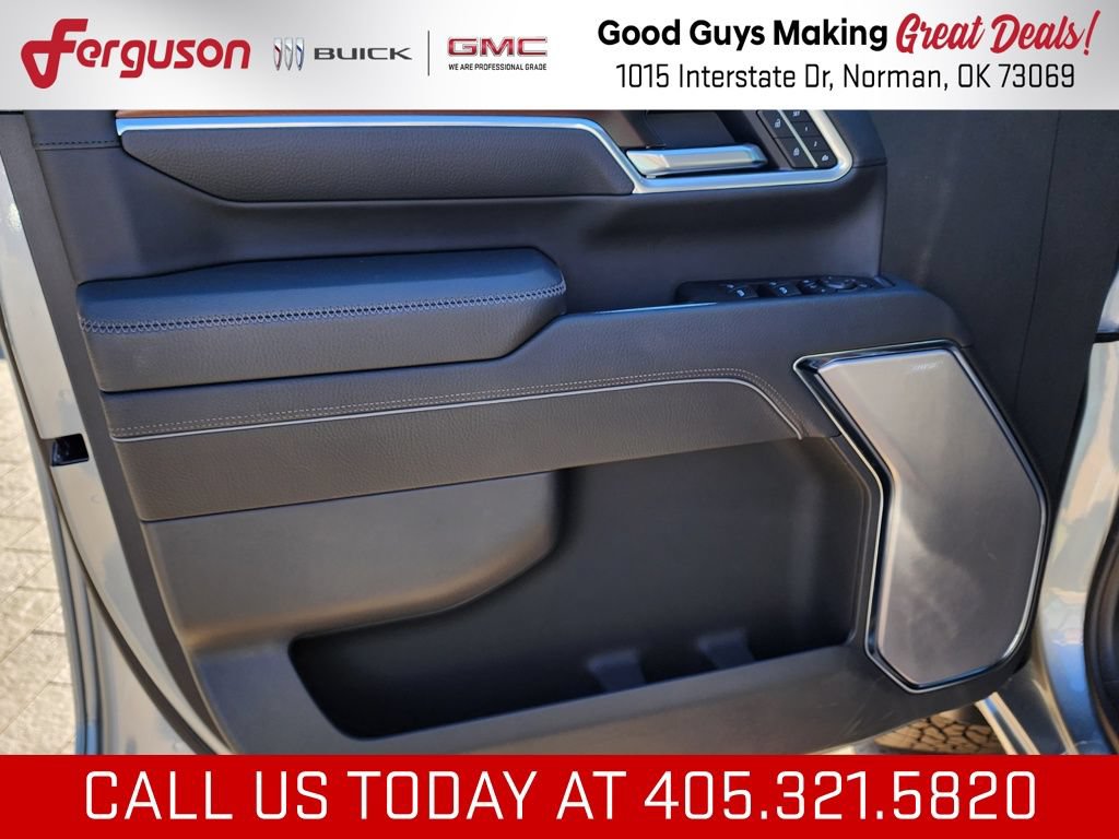 New 2026 GMC Sierra 2500 Denali w/ Denali Reserve Package AWD/4WD image 15