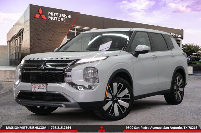 New 2026 Mitsubishi Outlander SE