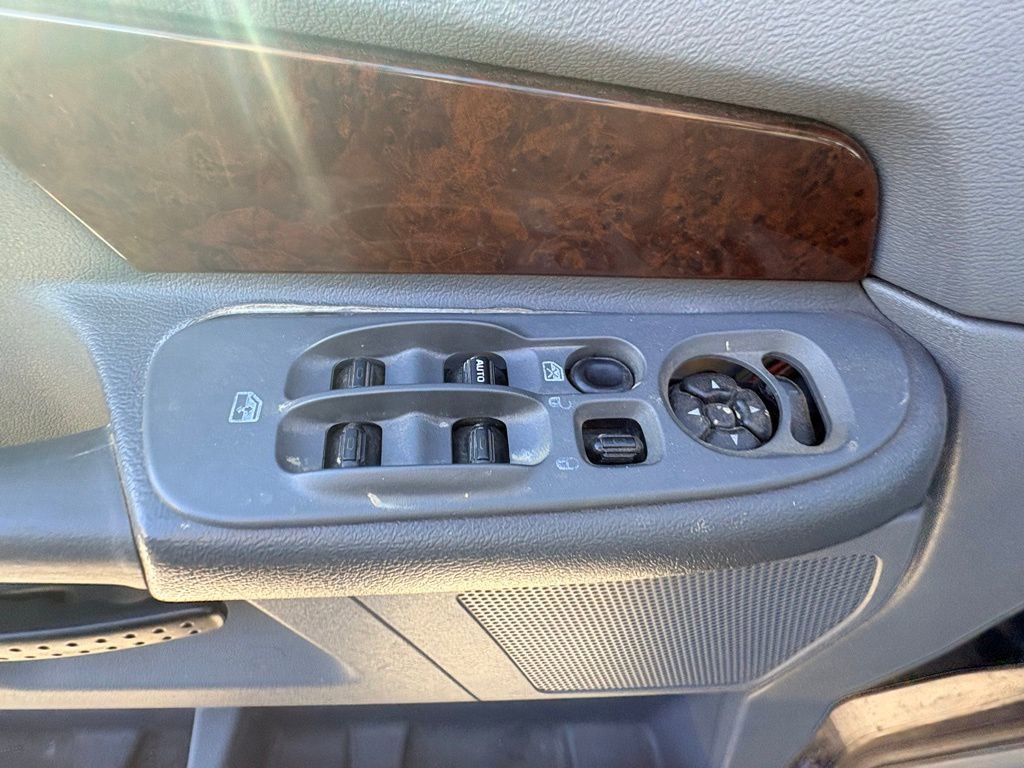 Used 2009 Dodge Ram 2500 Truck Laramie image 28