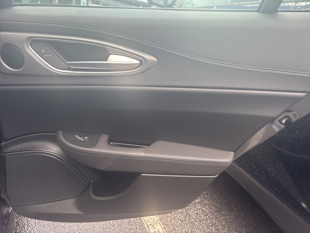 Used 2024 Alfa Romeo Giulia Ti image 33