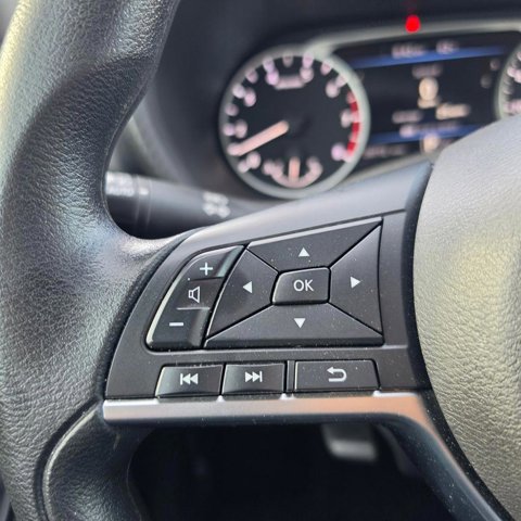 Certified 2025 Nissan Sentra SV FWD image 20