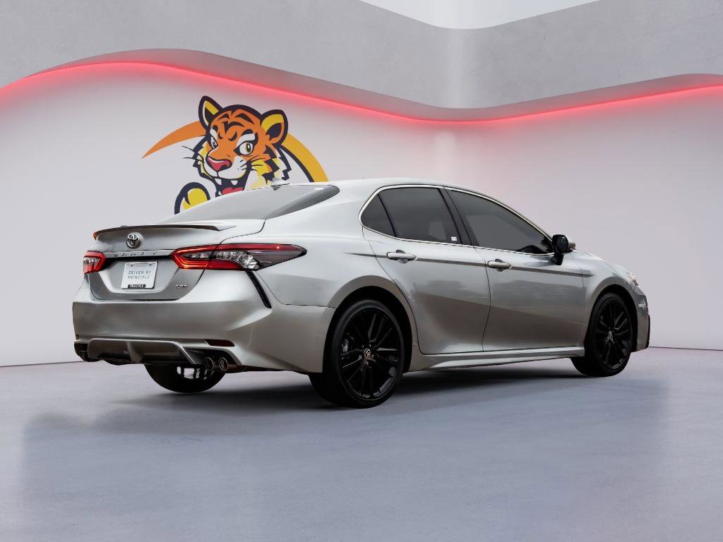 Used 2024 Toyota Camry XSE image 5