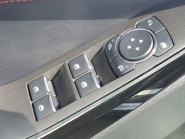 Certified 2024 Ford Explorer ST-Line w/ Class IV Trailer Tow Package AWD/4WD image 11