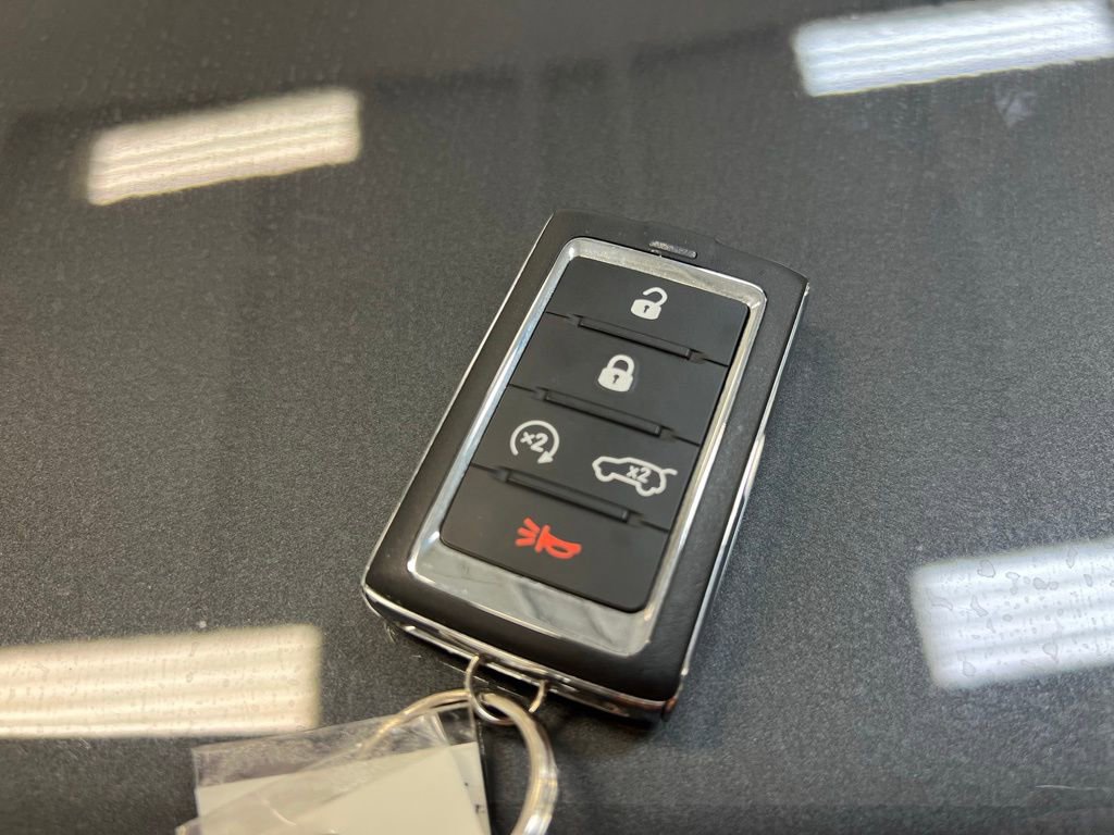 Used 2022 Jeep Grand Cherokee Altitude image 34