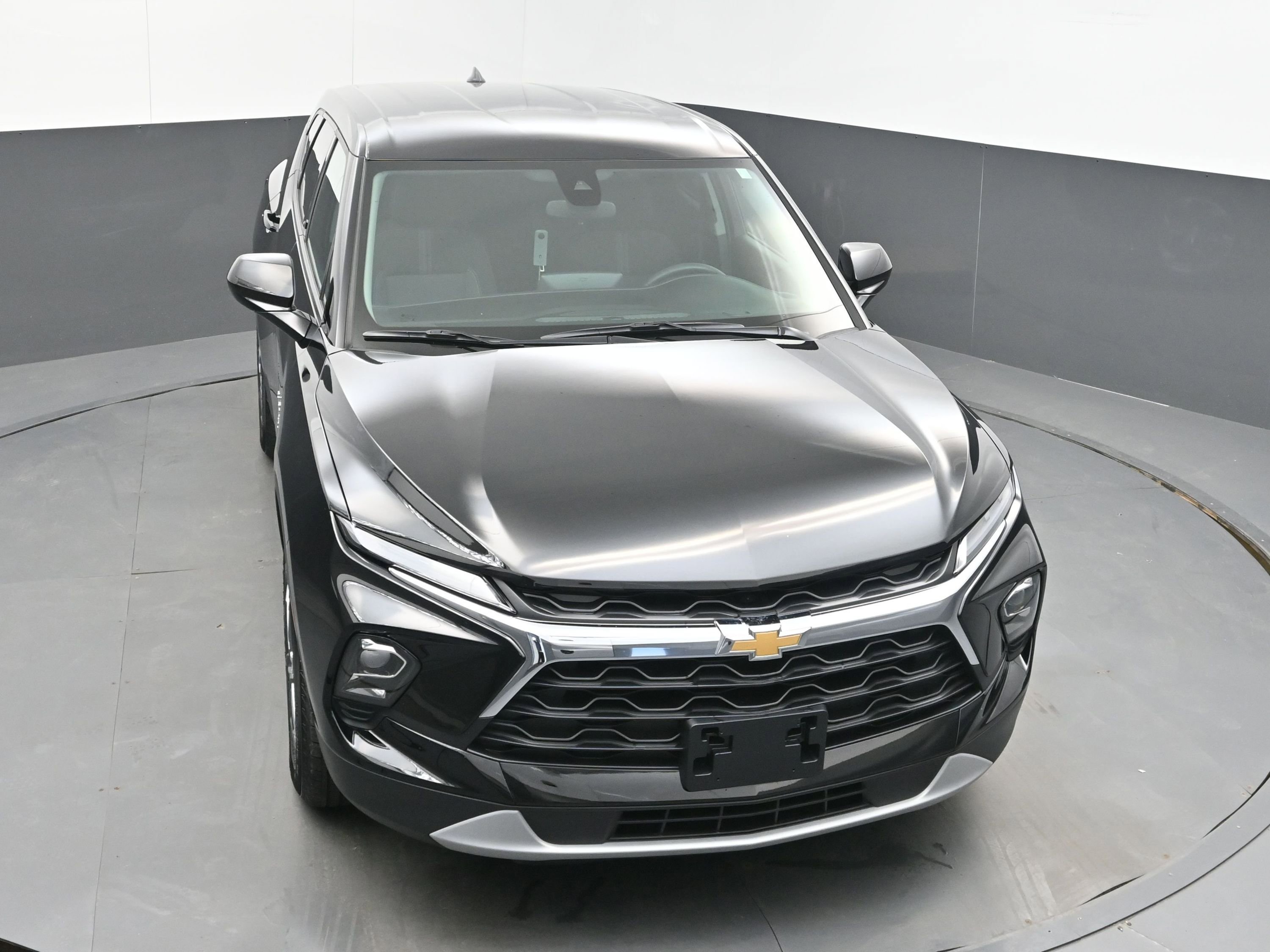 Used 2025 Chevrolet Blazer LT FWD image 35