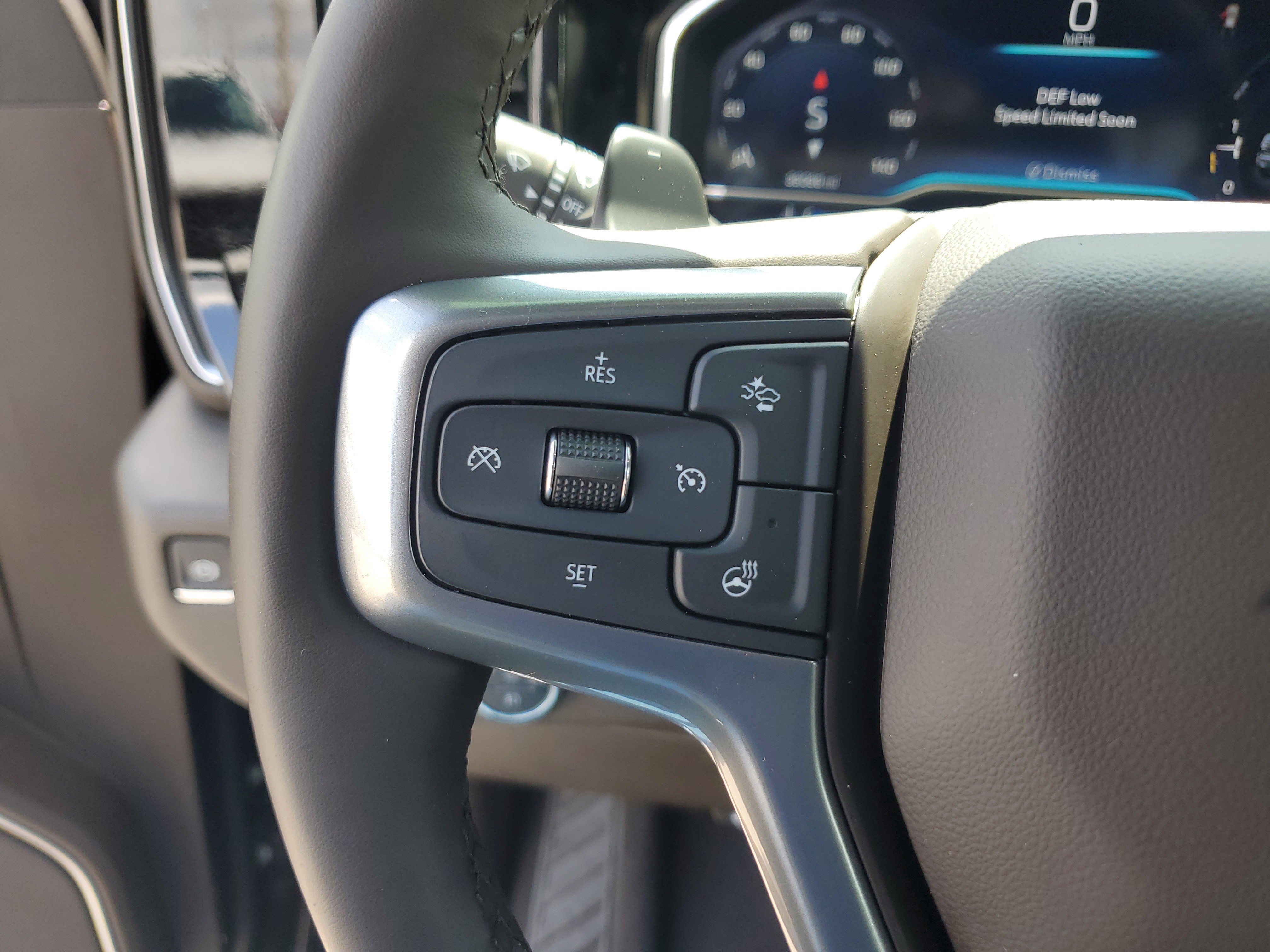 Used 2024 Chevrolet Silverado 1500 LTZ AWD/4WD image 19