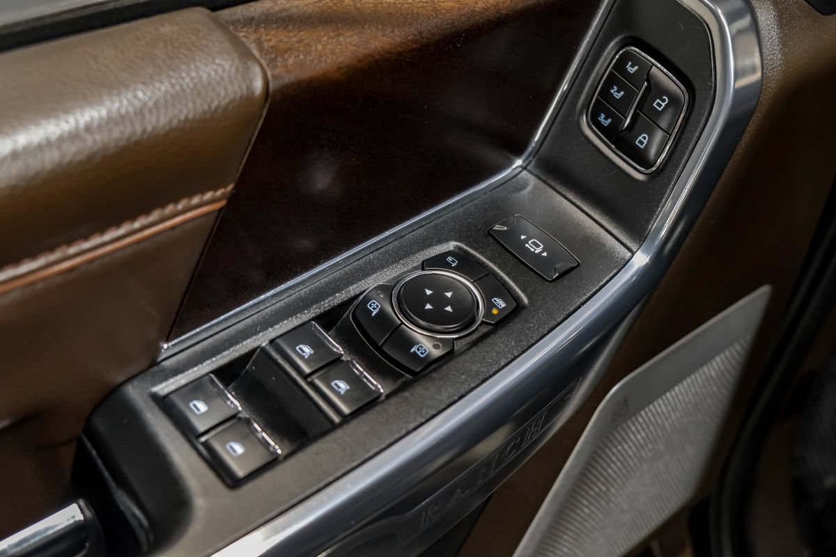 Used 2024 Ford F250 King Ranch w/ Chrome Package AWD/4WD image 47