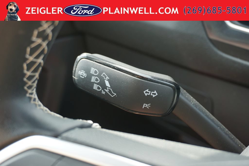 Used 2023 Volkswagen Tiguan SE AWD/4WD image 24