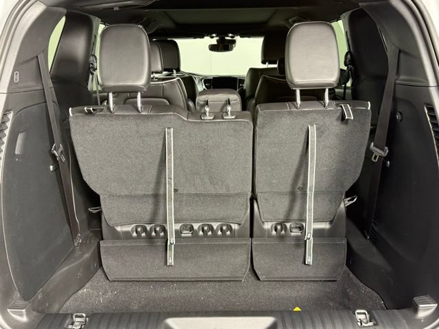 New 2026 Chrysler Pacifica Limited w/ S Appearance Package AWD/4WD image 28
