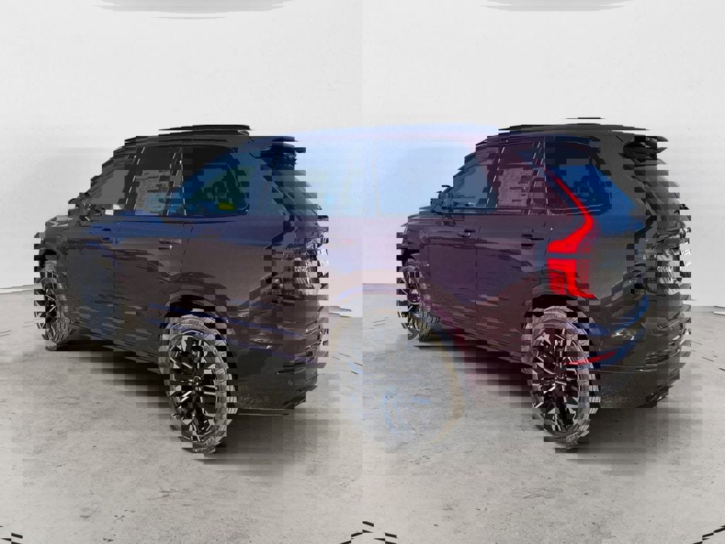 New 2026 Volvo XC90 T8 Ultra w/ Protection Package Premier image 3