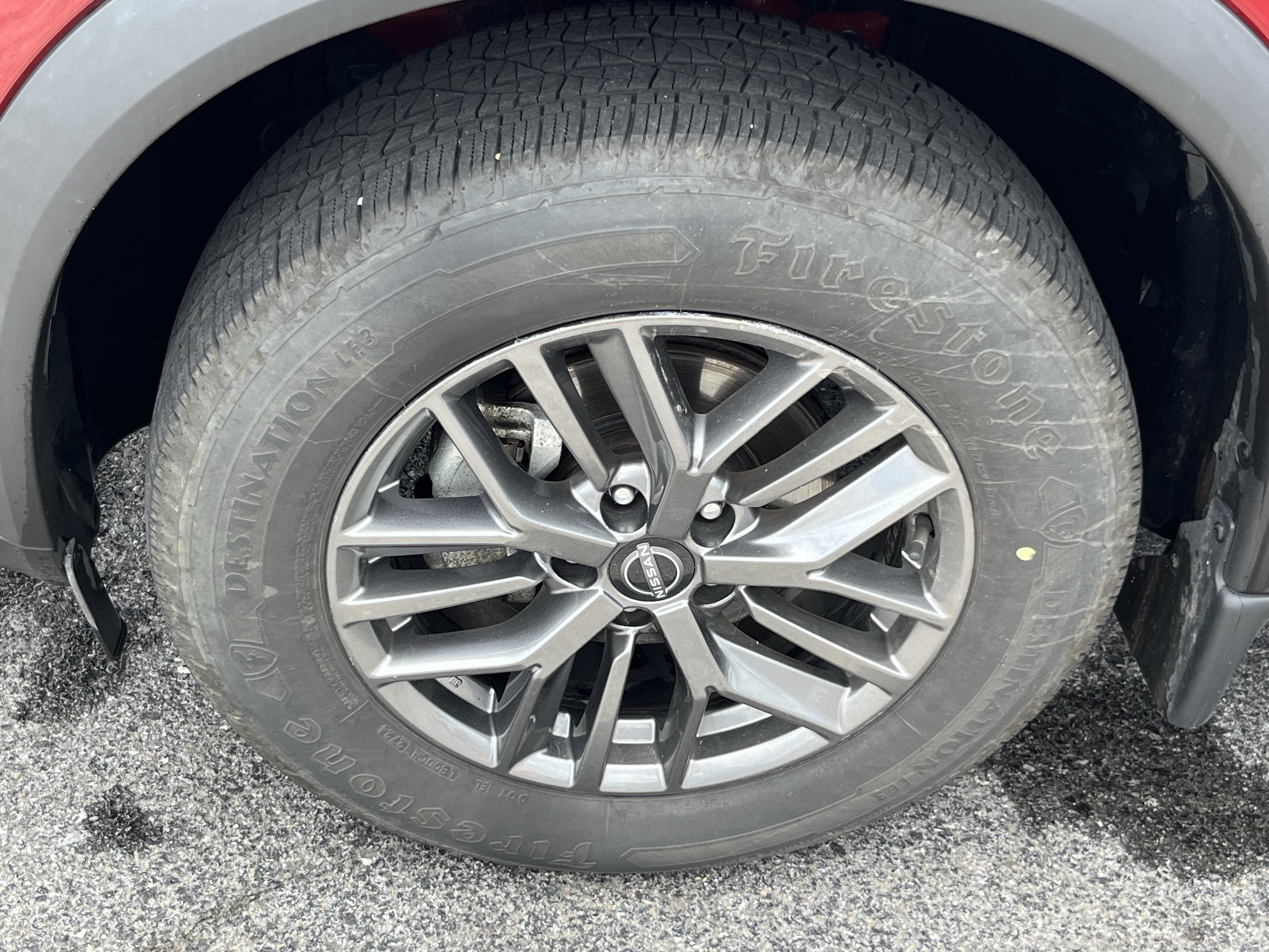 Used 2023 Nissan Rogue S AWD/4WD image 13