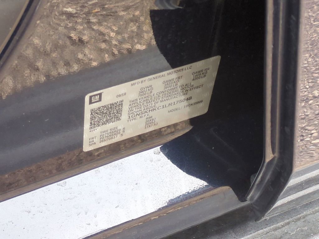 Used 2020 Chevrolet Suburban LT image 35