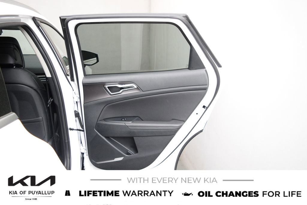 New 2026 Kia Sportage EX AWD/4WD image 13