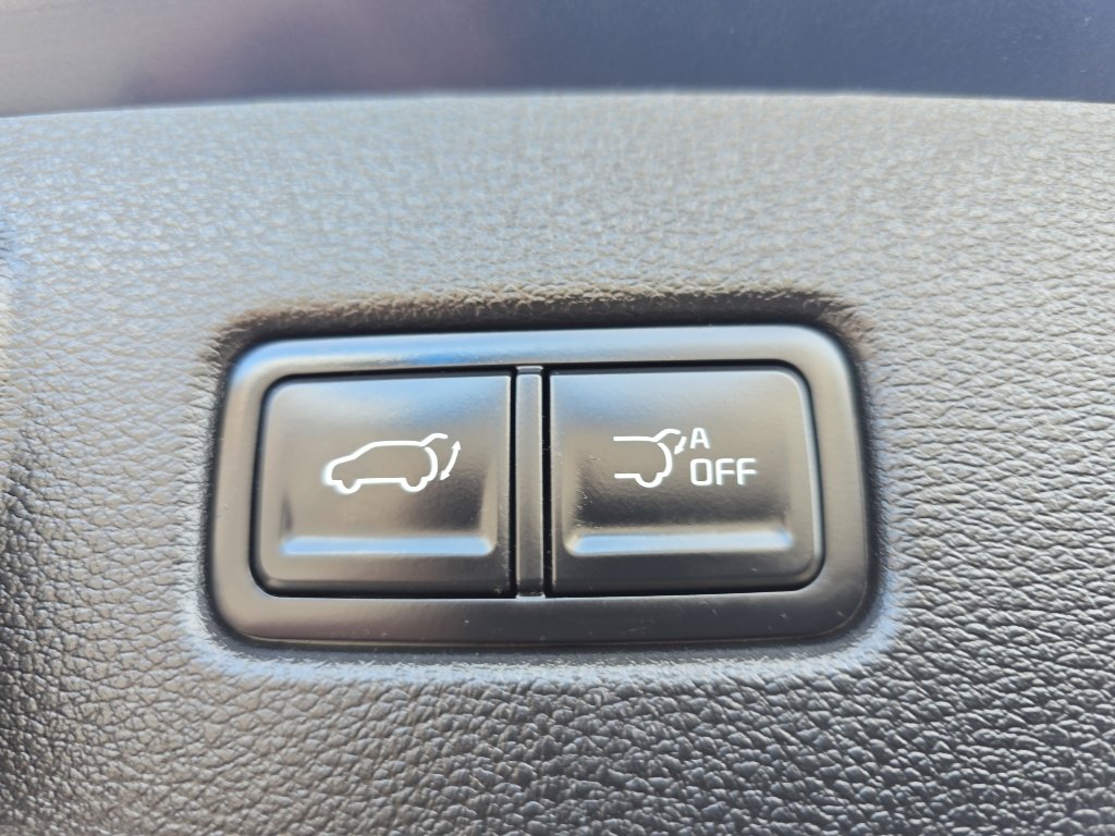 Used 2025 Kia Telluride S image 26