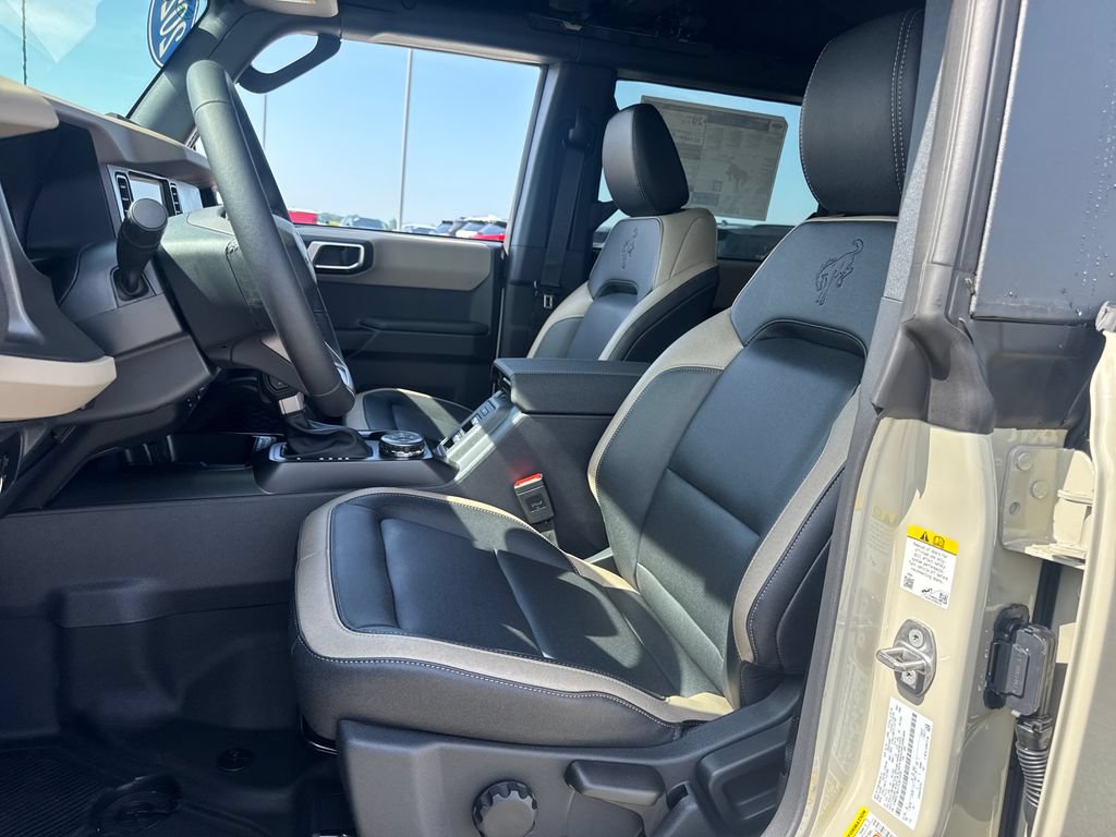 New 2026 Ford Bronco Big Bend w/ Black Diamond Package AWD/4WD image 14