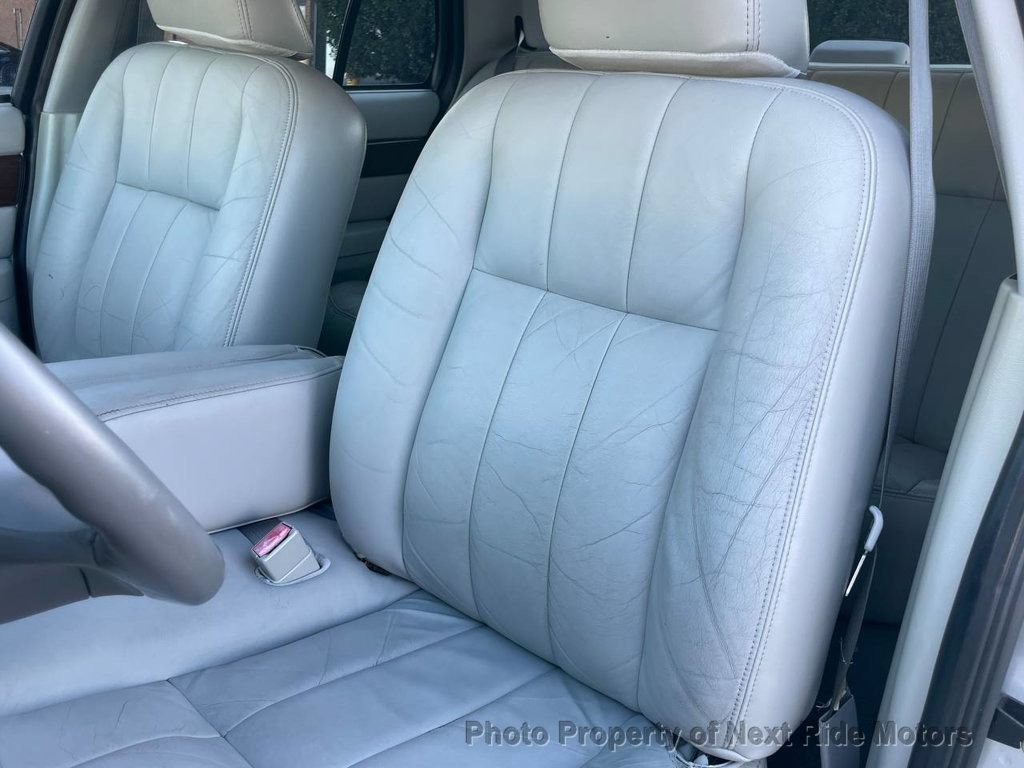 Used 2003 Mercury Grand Marquis LS RWD image 16