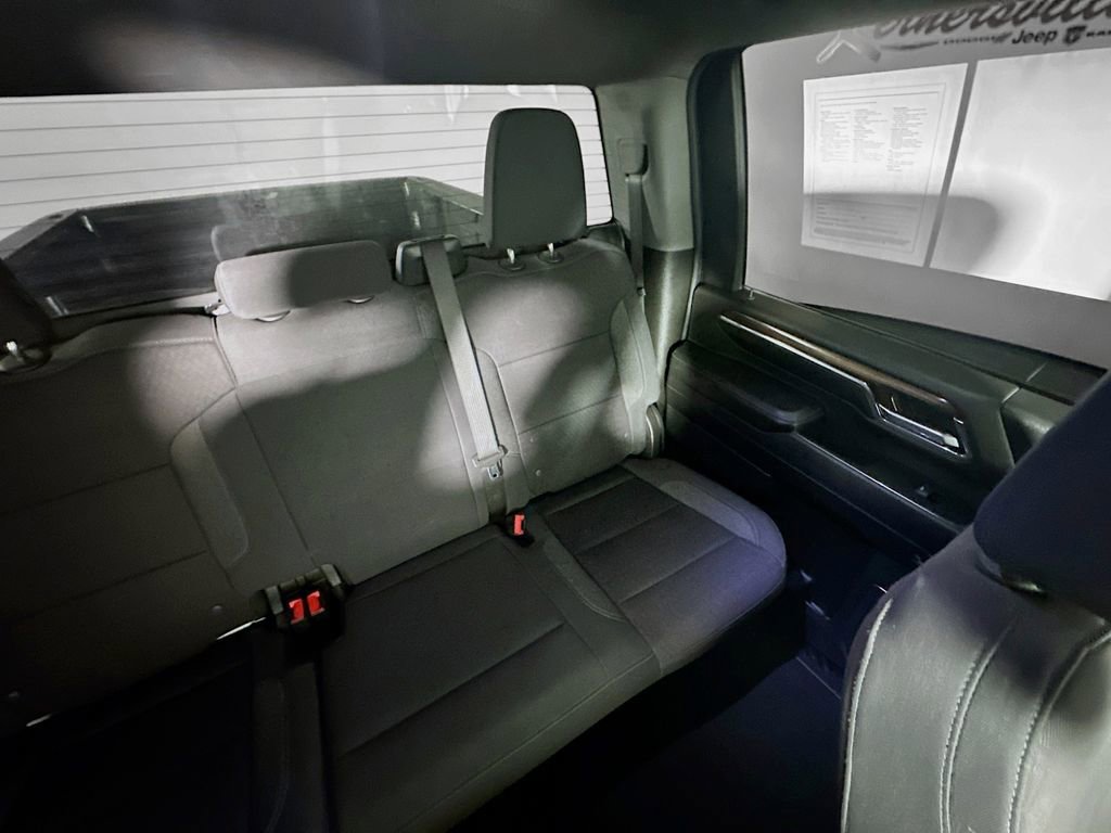 Used 2024 Chevrolet Silverado 2500 LT image 14