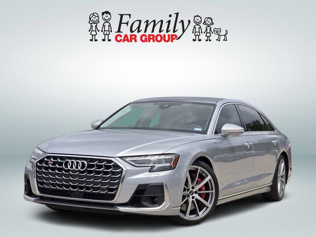 Used 2022 Audi S8 w/ S8 Comfort Plus Package AWD/4WD image 1