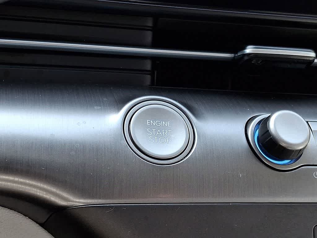 Used 2024 Hyundai Kona SEL FWD image 21