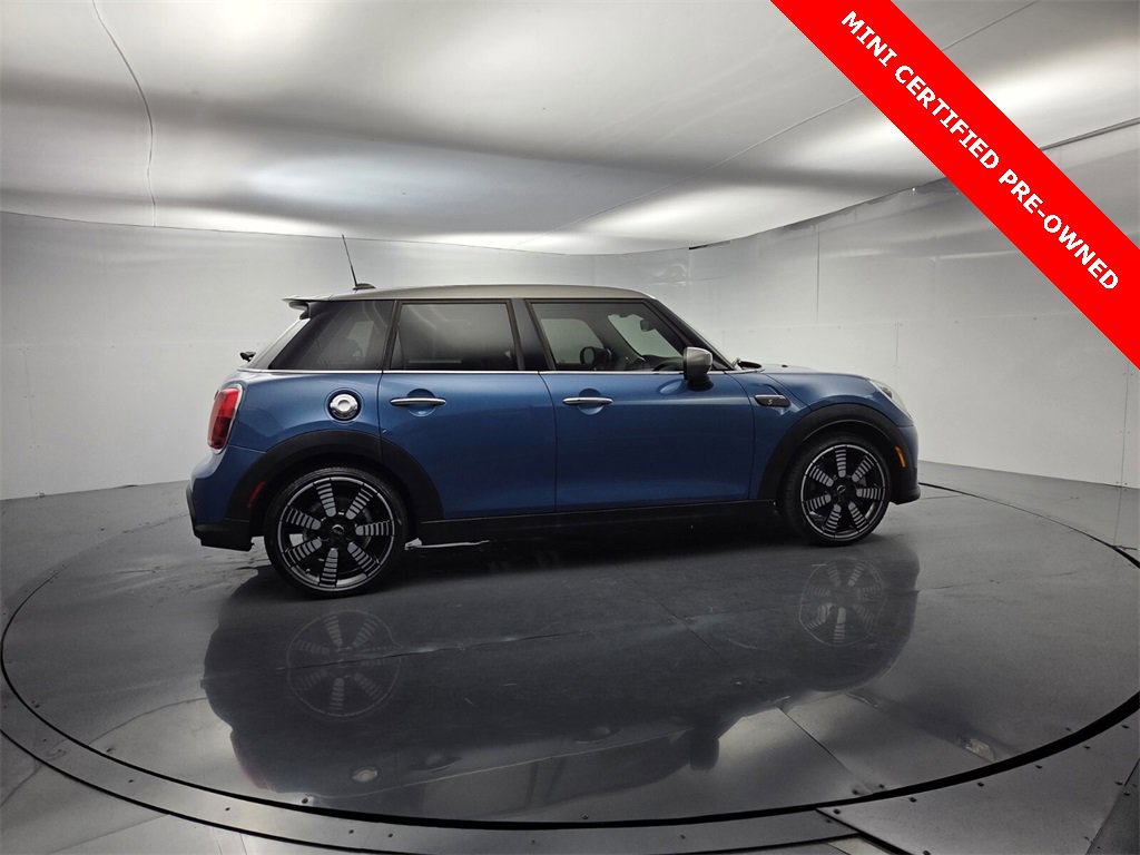 Used 2023 MINI Cooper S w/ Signature Upholstery Package image 12