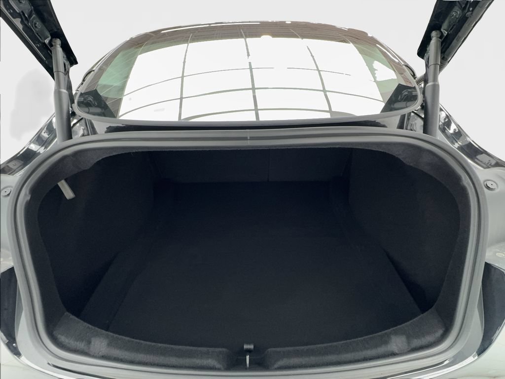 Used 2026 Tesla Model 3 RWD image 16