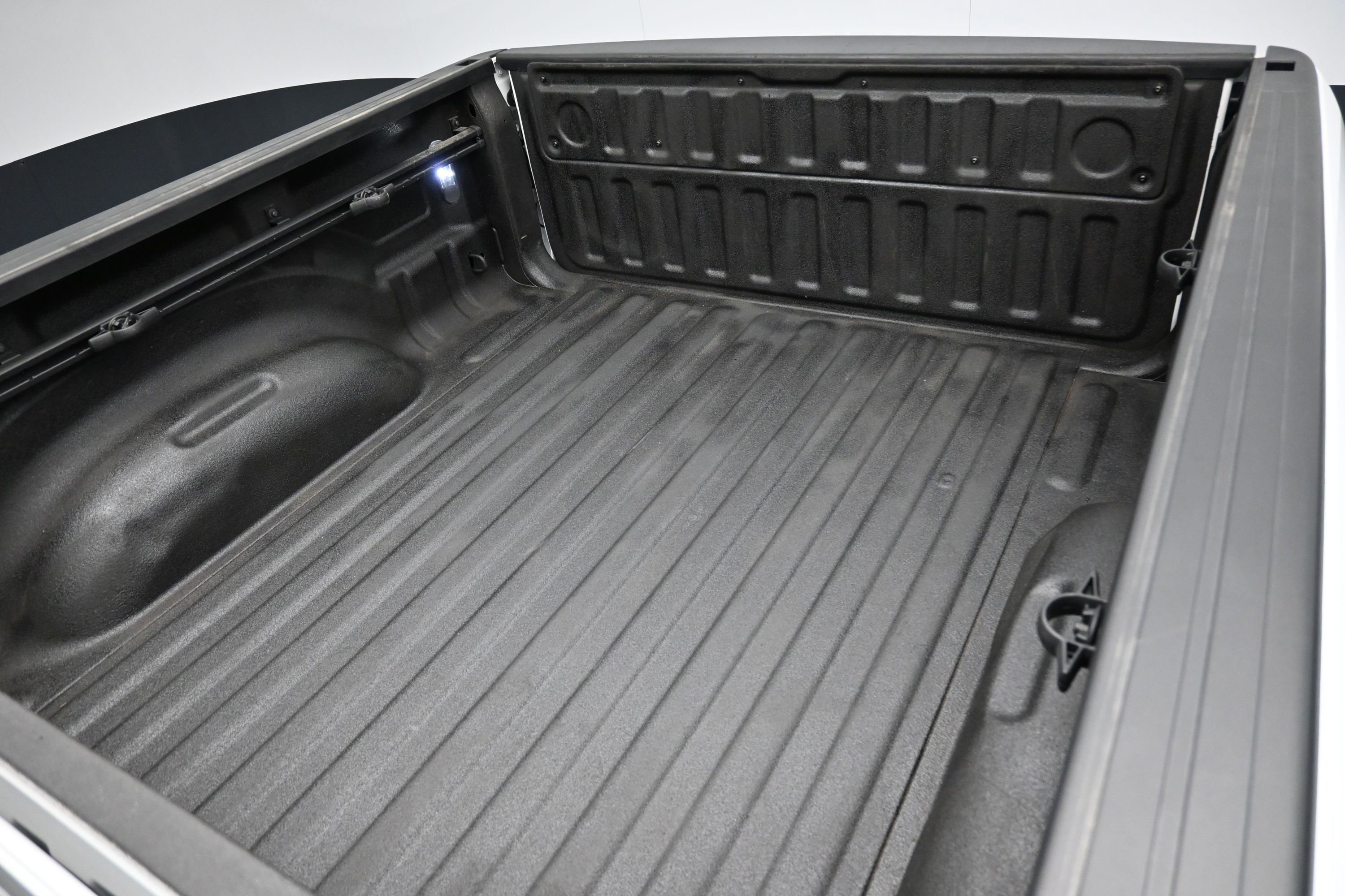 Used 2024 RAM 1500 Laramie AWD/4WD image 42