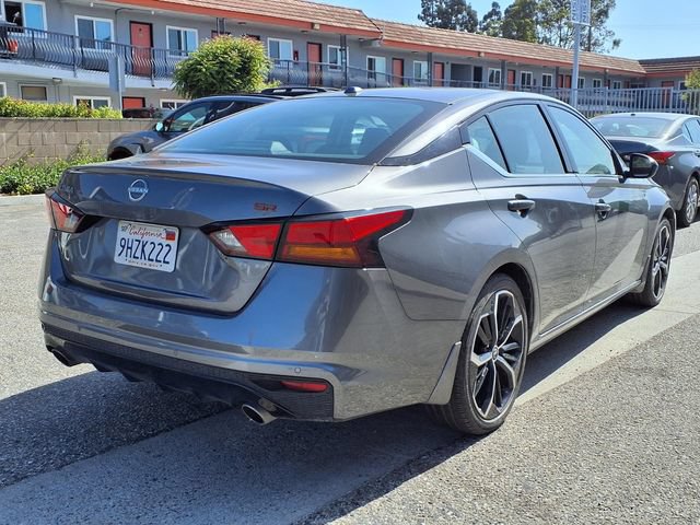 Used 2024 Nissan Altima 2.5 SR FWD image 21