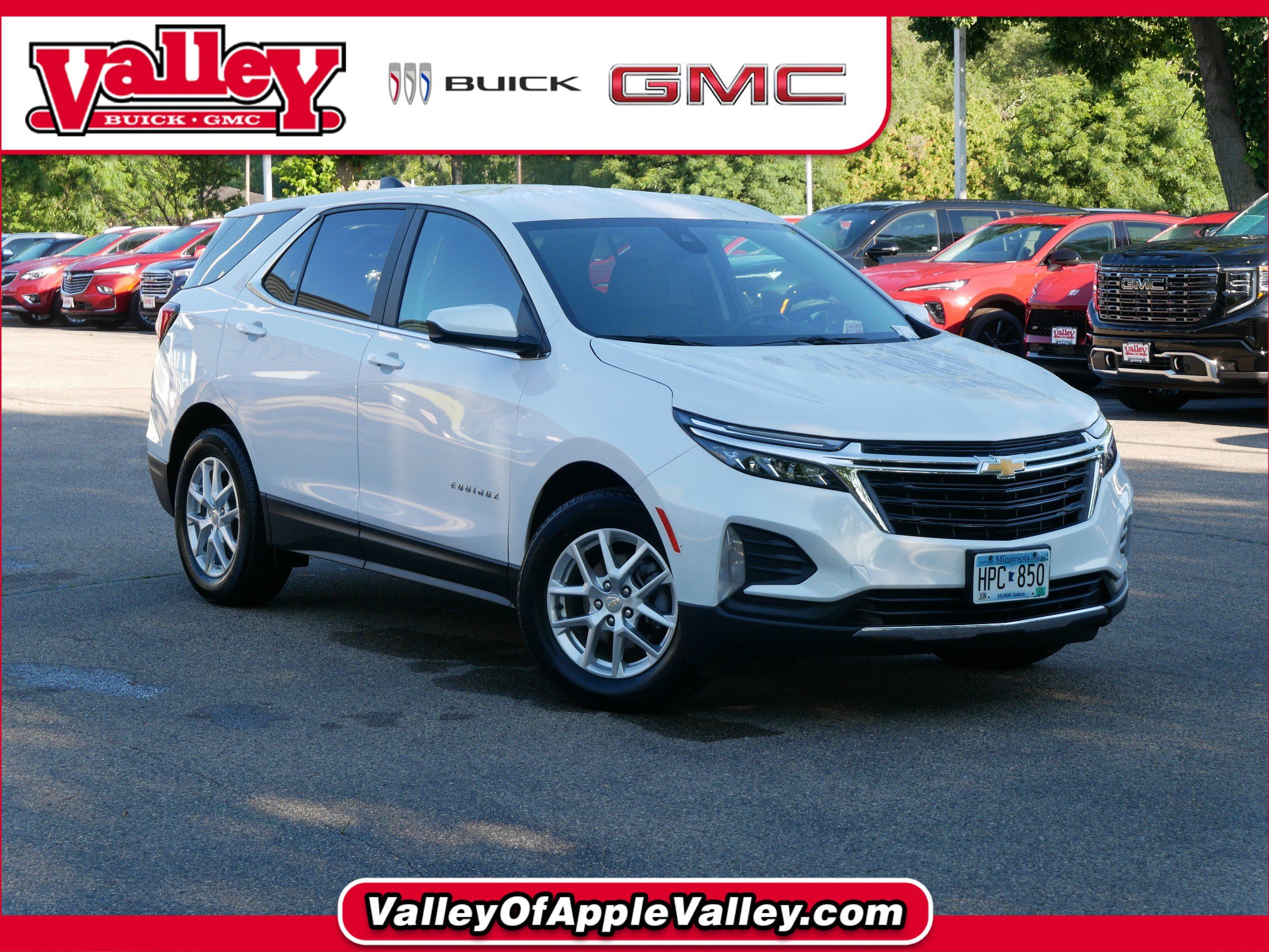 Used 2022 Chevrolet Equinox LT image 1