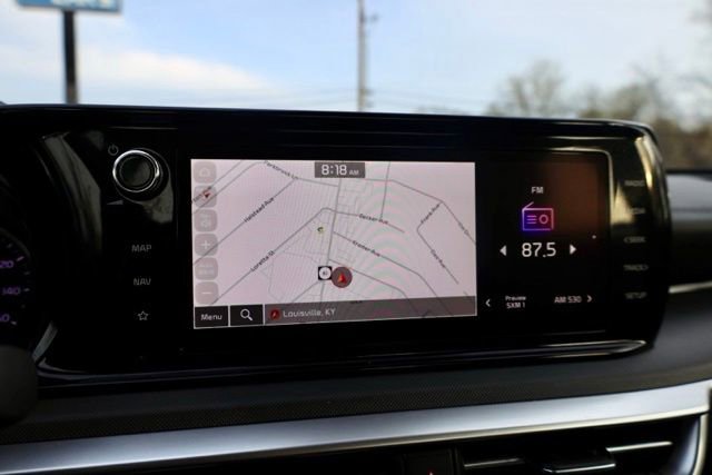 Used 2023 Kia K5 GT-Line image 11