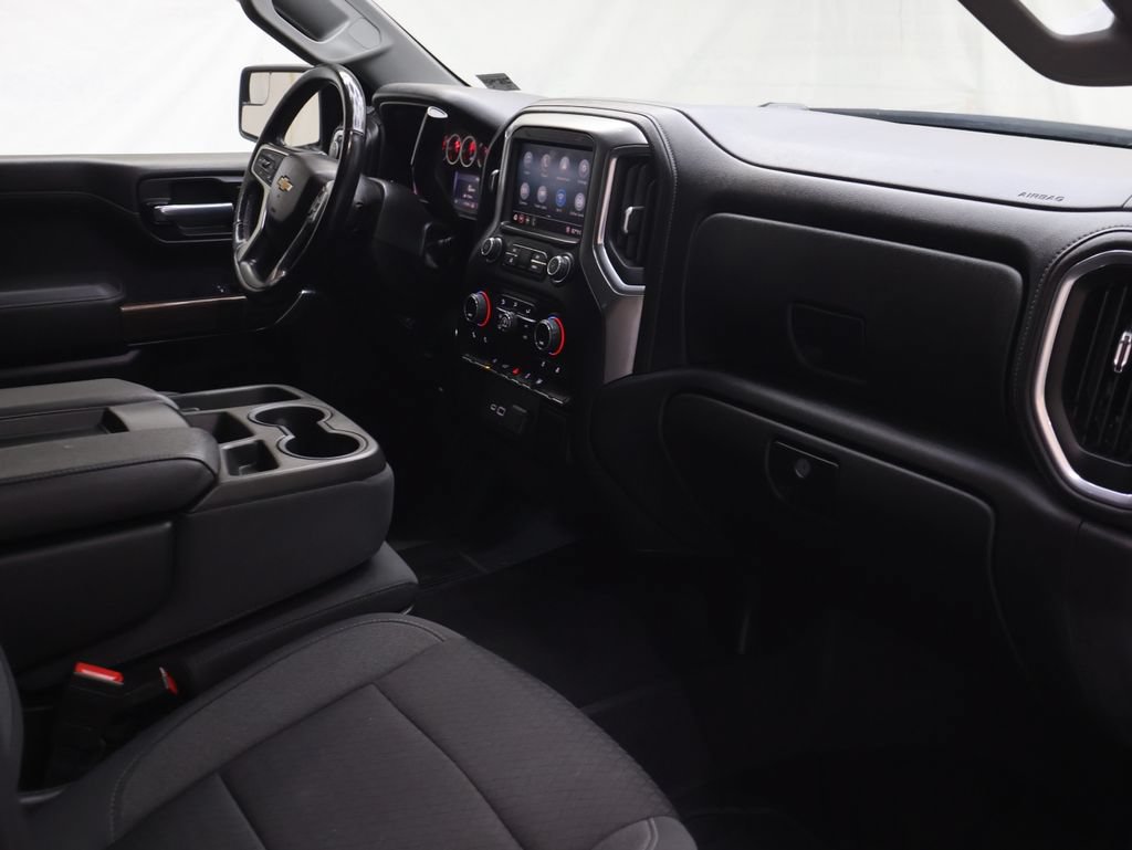Used 2022 Chevrolet Silverado 1500 LT AWD/4WD image 10